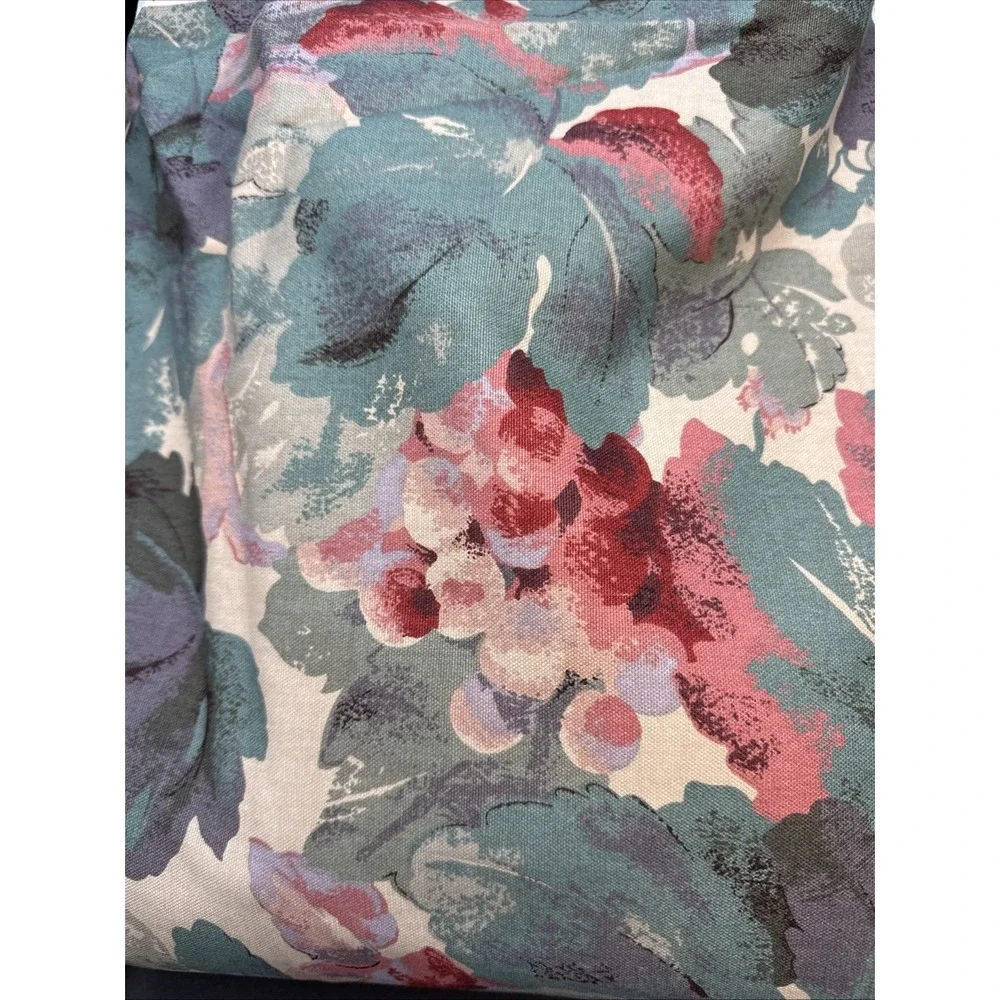Green Purple Grape Vine Fruit Kaufmann Upholstery Decor Fabric 54 In wide 12+ Yd